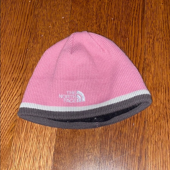 Girls North Face Cap - Picture 1 of 1